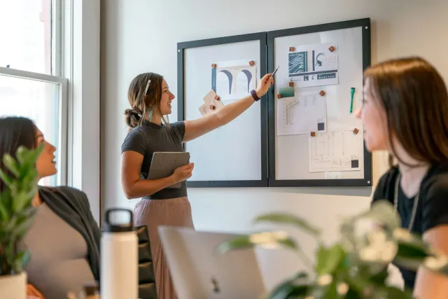 Illustrative photograph of a team planning.